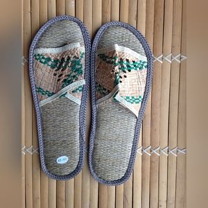 Men Women's House Shoes Slippers Sandles Summer Shoes Beach Shoes